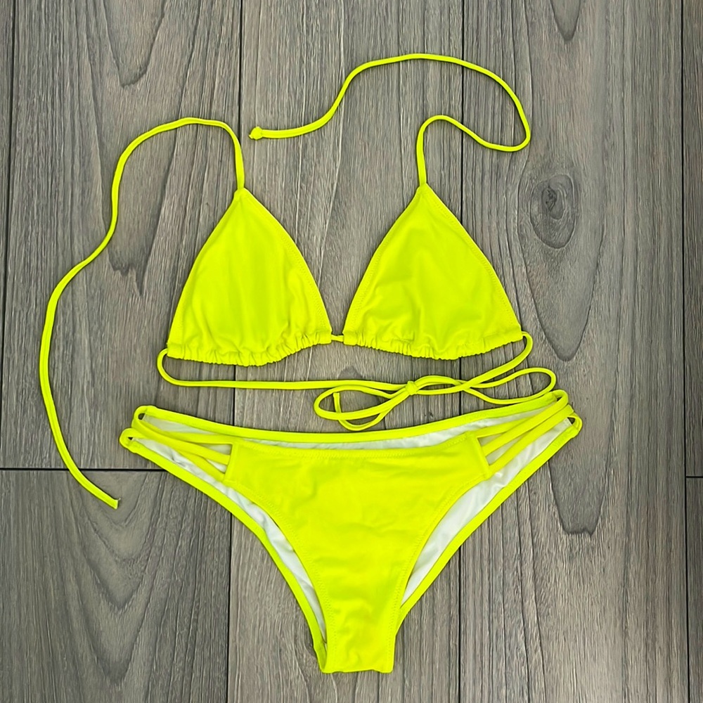 COPY - COPY - Victoria’s Secret Neon Green/Yellow Bikini Set- Size M- NWOT- NEV…